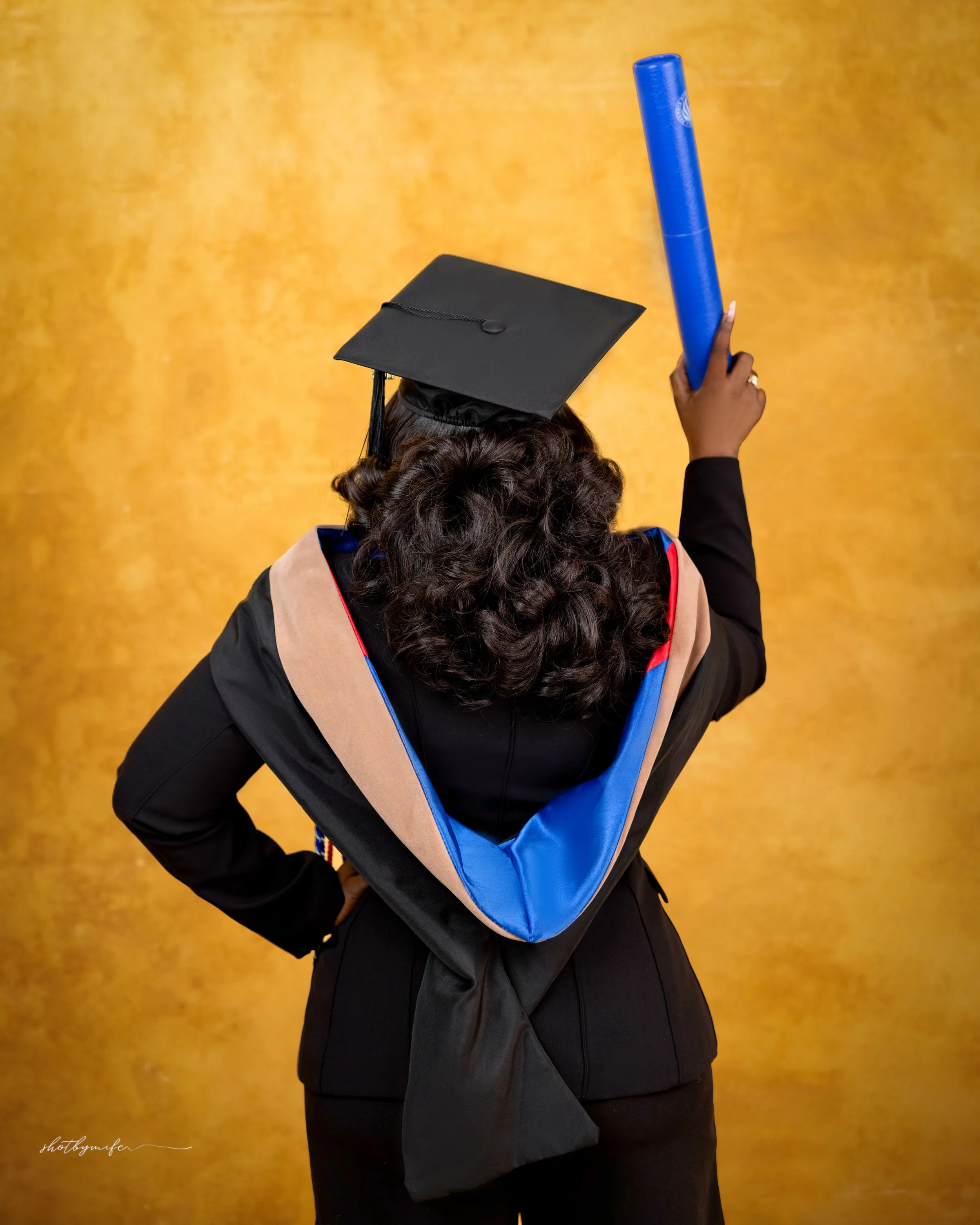 Graduations photography by MIFE Studios