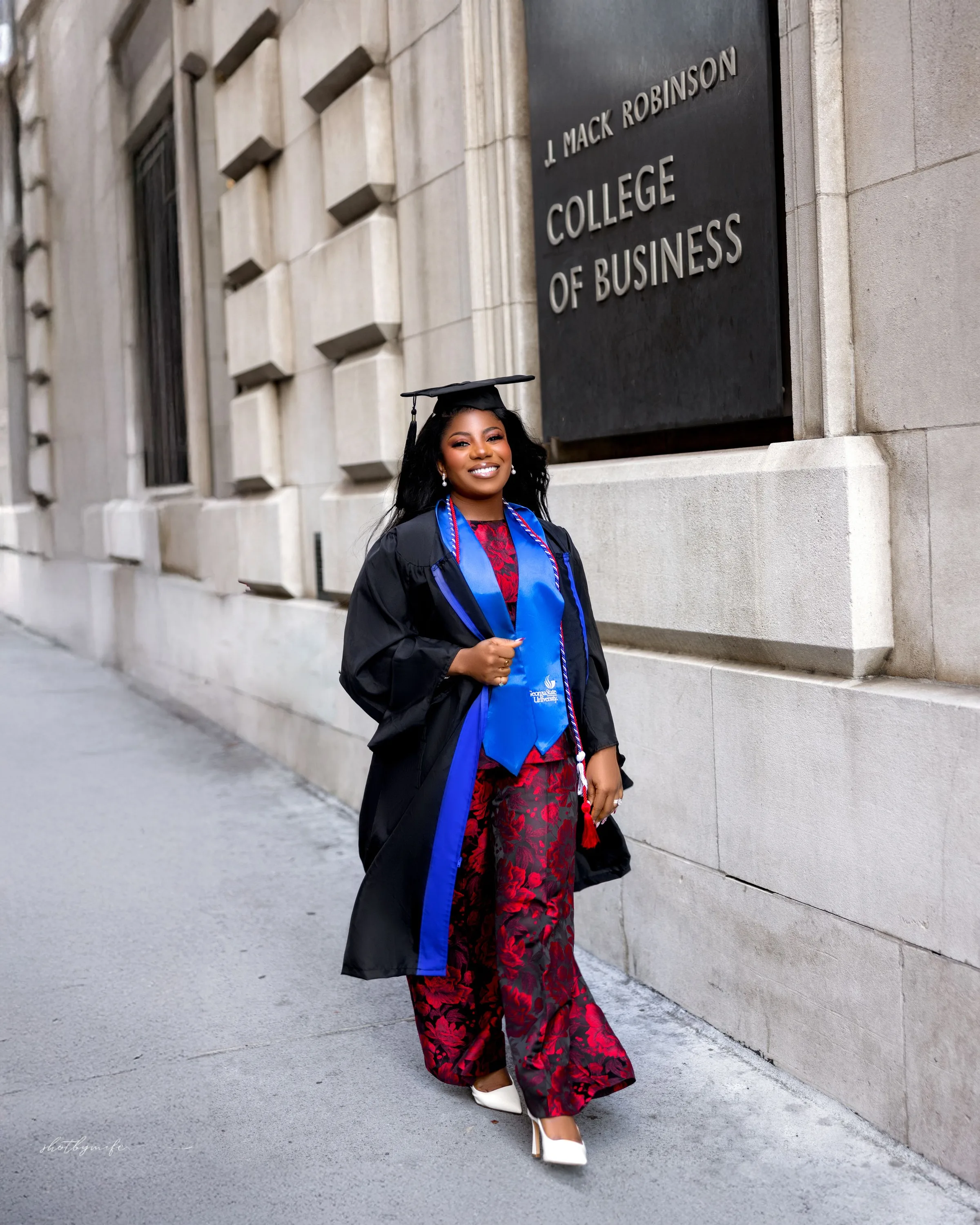 Graduations photography by MIFE Studios