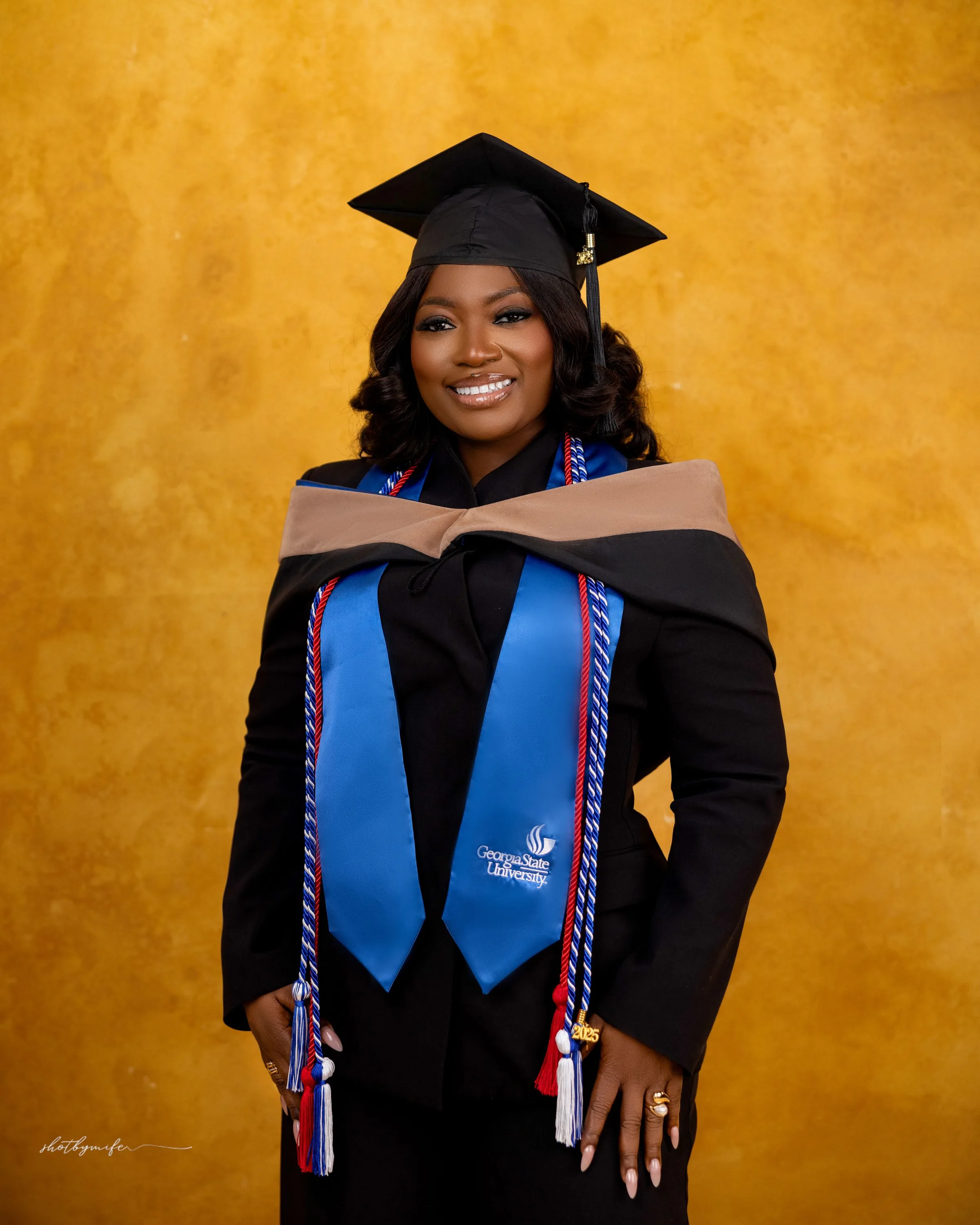 Graduations photography by MIFE Studios